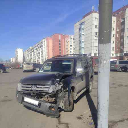 Митсубиси Паджеро 4. Бензин. 2007