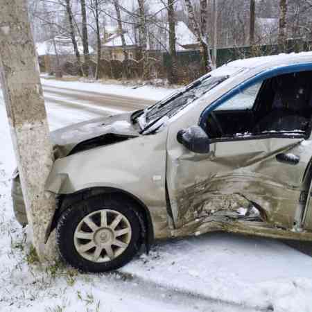 Рено Логан, 2011, МКПП