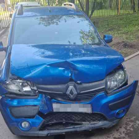 Рено Сандеро 2018 АКПП